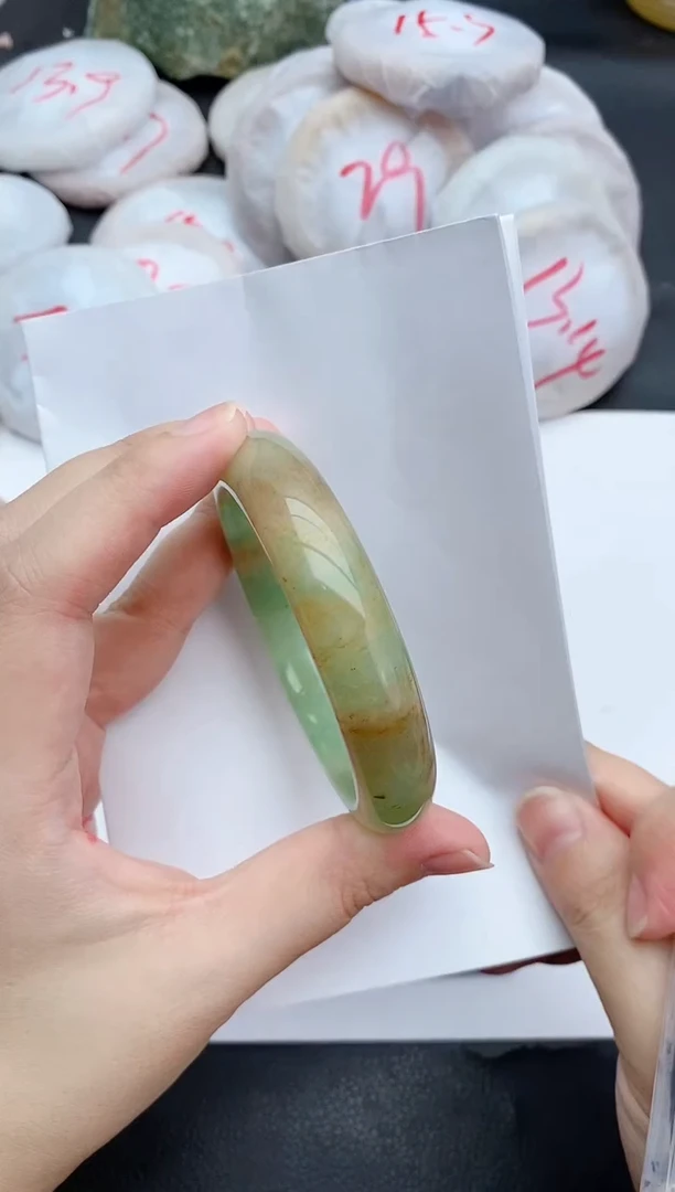 未镶嵌手镯石英质玉55+56/57