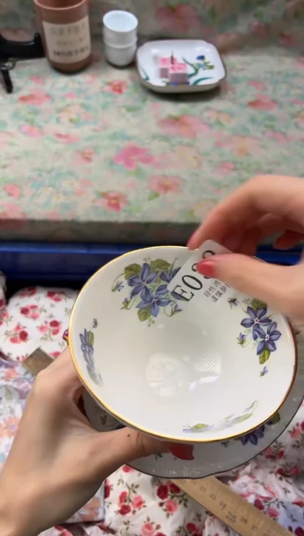 瓷片?**?       E032