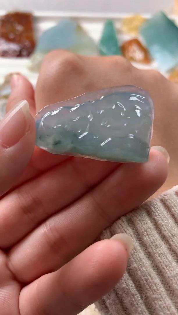 【闪购商品】翡翠颈饰未镶嵌吊坠