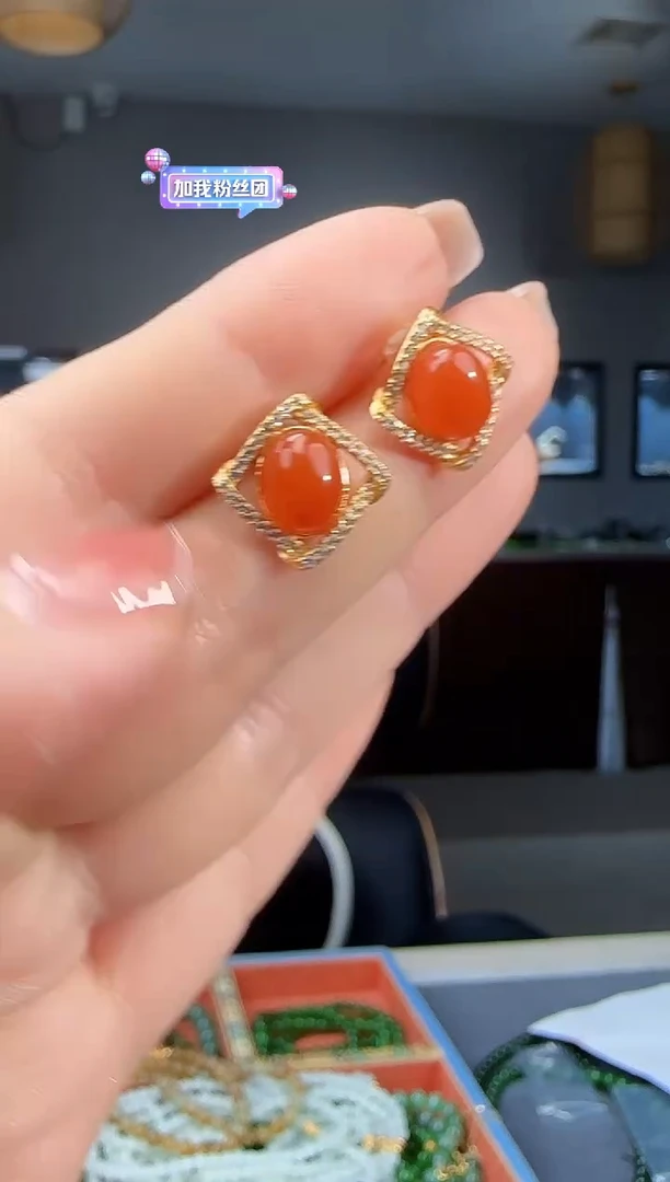 银S925镶嵌南红玛瑙耳饰1