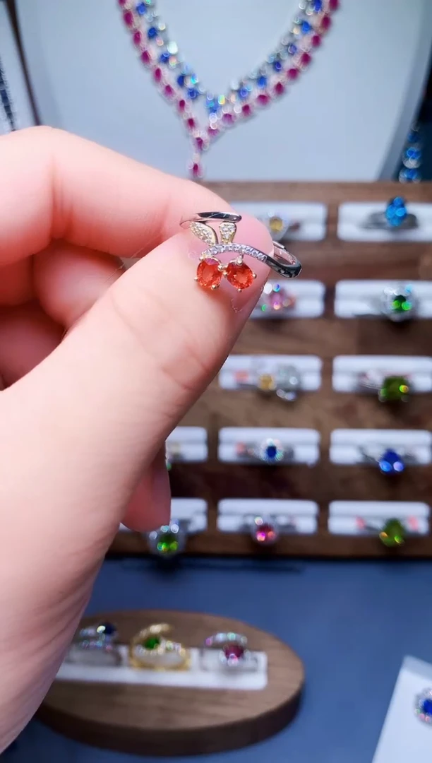 【闪购商品】彩色蓝宝石戒指银S925镶嵌90-21