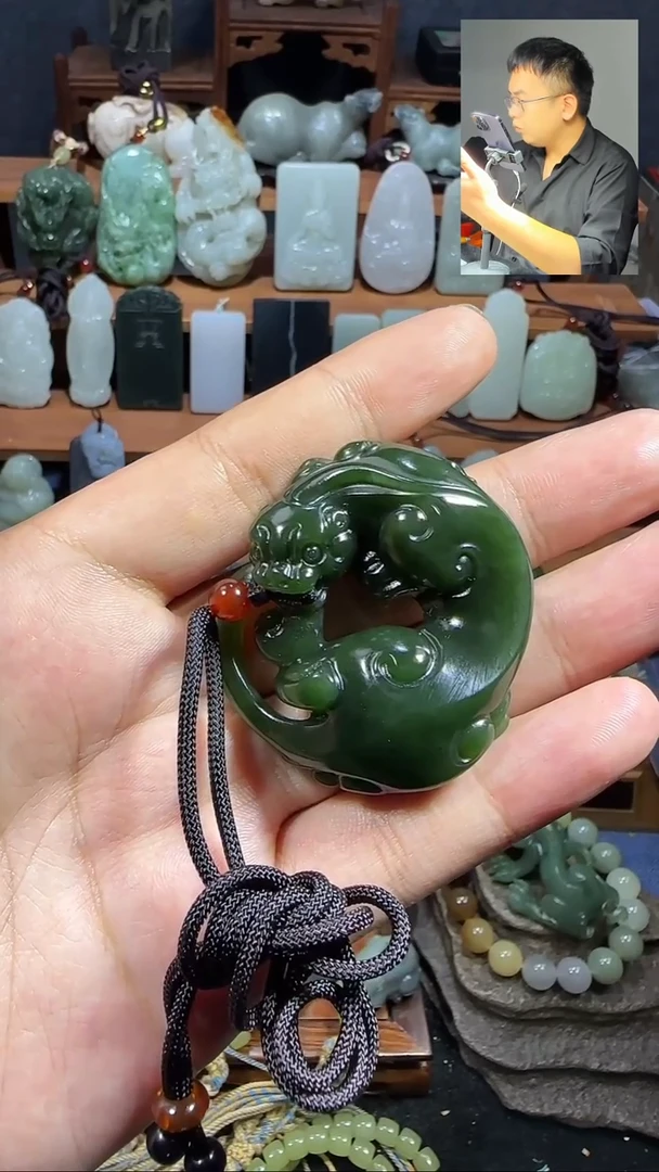 颈饰未镶嵌和田玉一****情1