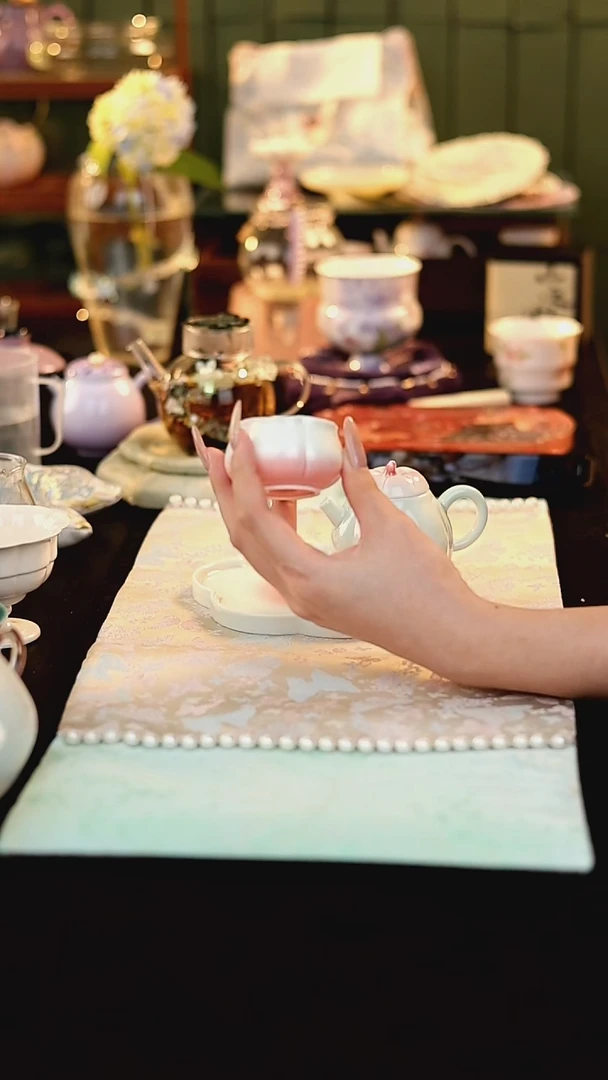 瓷片梵汝@@@@@@梵汝渐变芭乐钱袋子杯