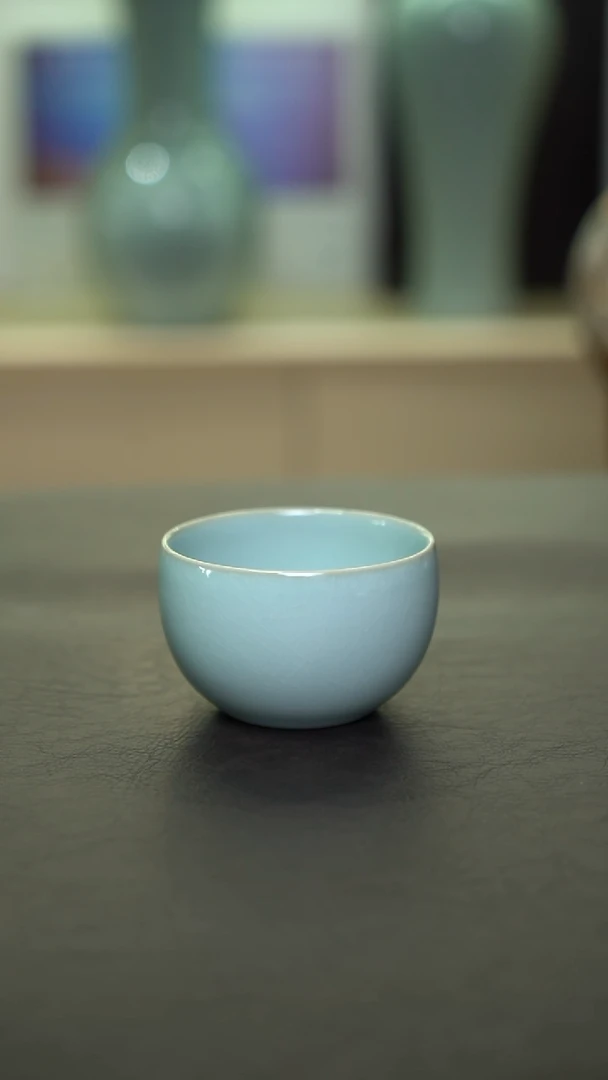 杯子瓷天青龙蛋杯