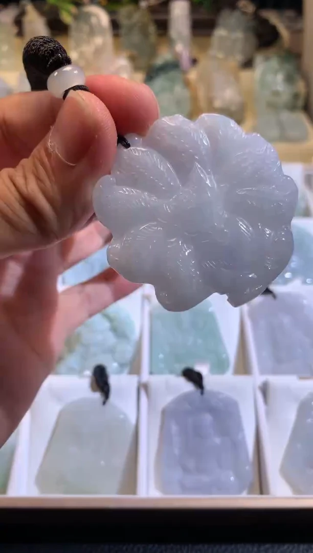 翡翠未镶嵌颈饰6/22/383