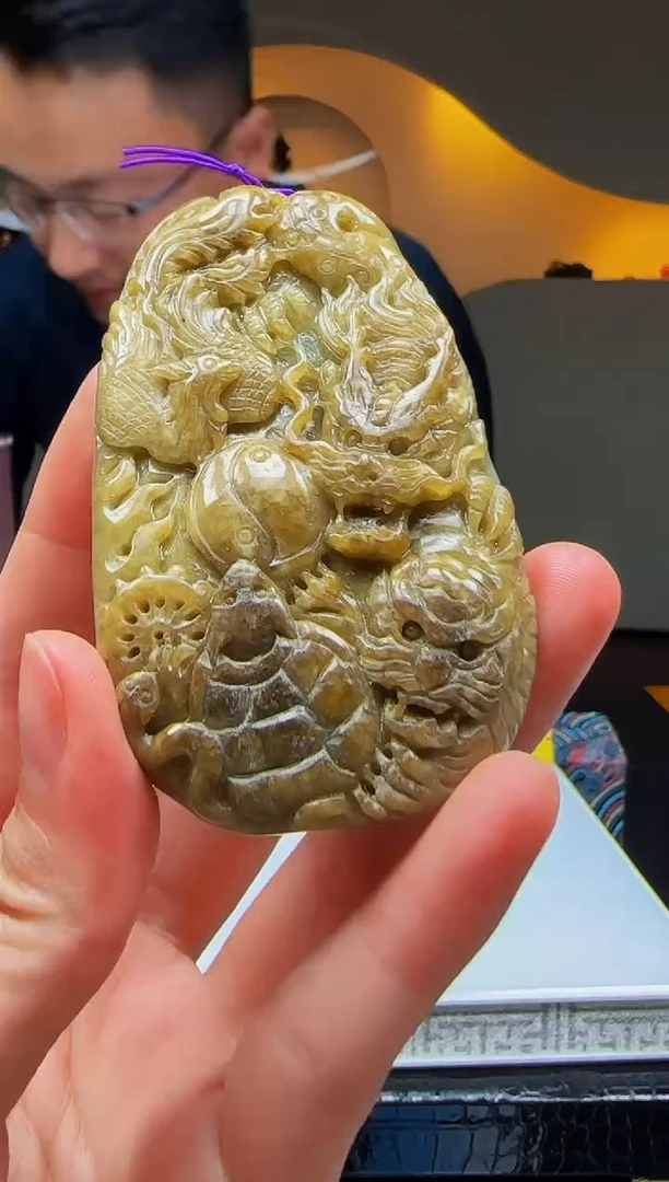 【闪购商品】定制翡翠未镶嵌Q04571翡翠毛货