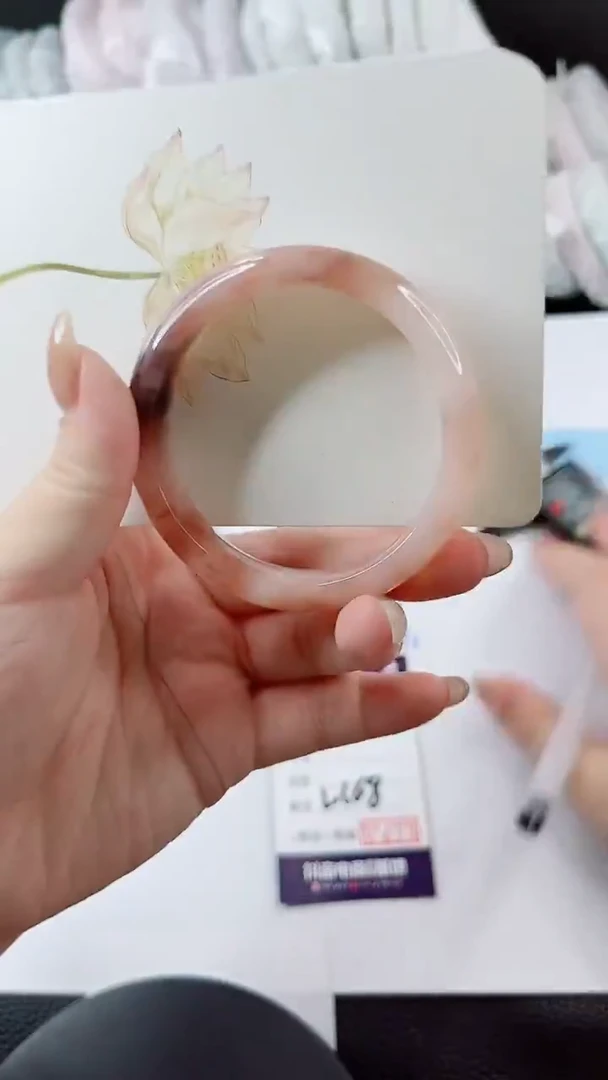 未镶嵌手镯石英质玉多样性发货L168