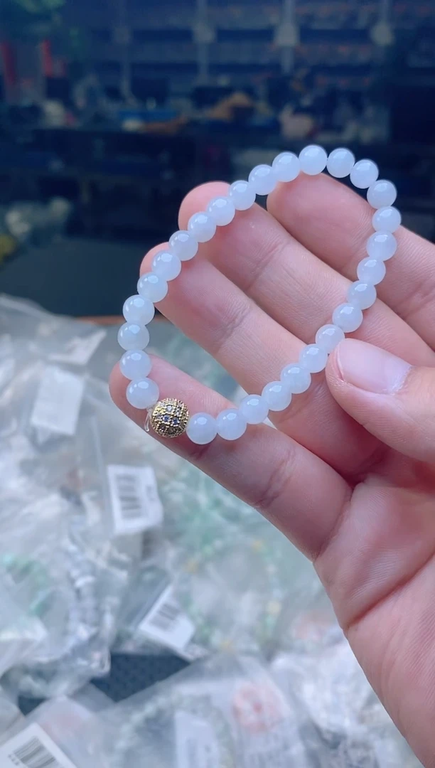 定制翡翠未镶嵌天然缅甸A货翡翠，多样性发货，拍一发一
