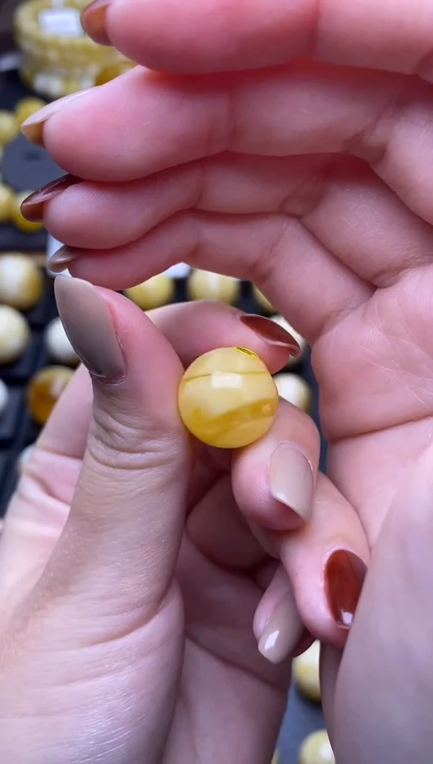 【闪购商品】琥珀裸石未镶嵌大小姐珠宝严选27