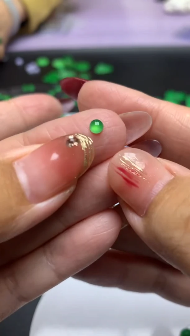 【闪购商品】定制翡翠未镶嵌毛货