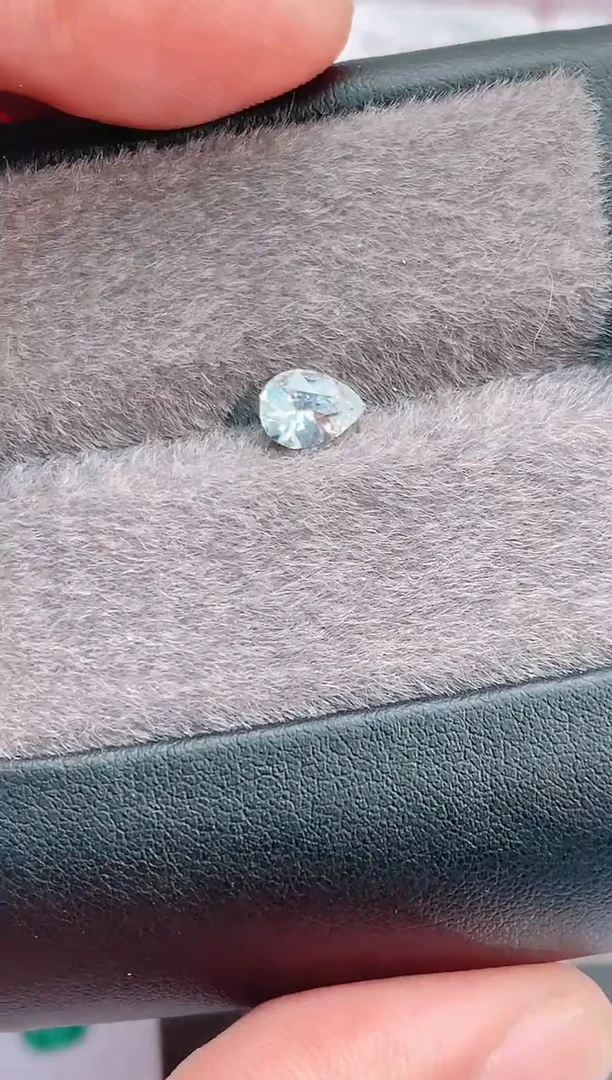 裸石蓝宝石清*1.01-888天然蓝宝石