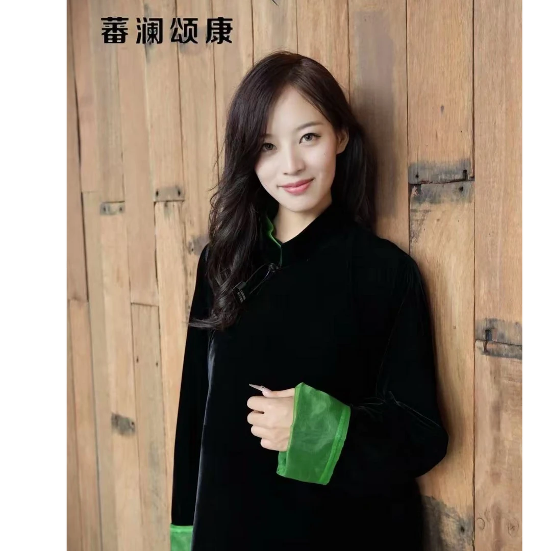 优雅气质-高级感显瘦新款丝绒外套