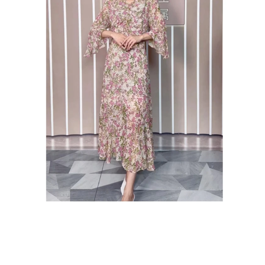 克尼米亚K2301 轻奢高端气质提花女装连衣裙宽松连衣裙碎花夏季