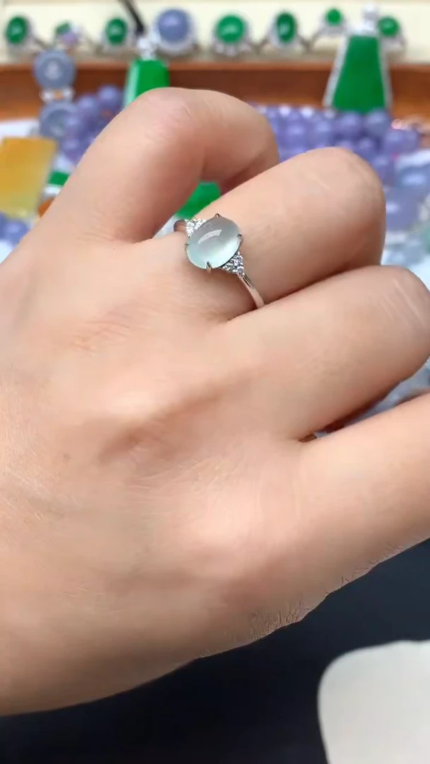 【闪购商品】翡翠戒指18K金镶嵌66-天然翡翠