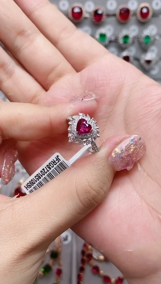 【闪购商品】红宝石18K金戒指18K金镶嵌·