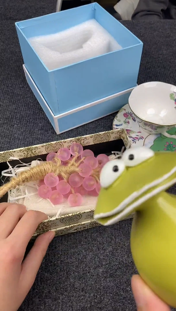 瓷片手工商品，没有品牌