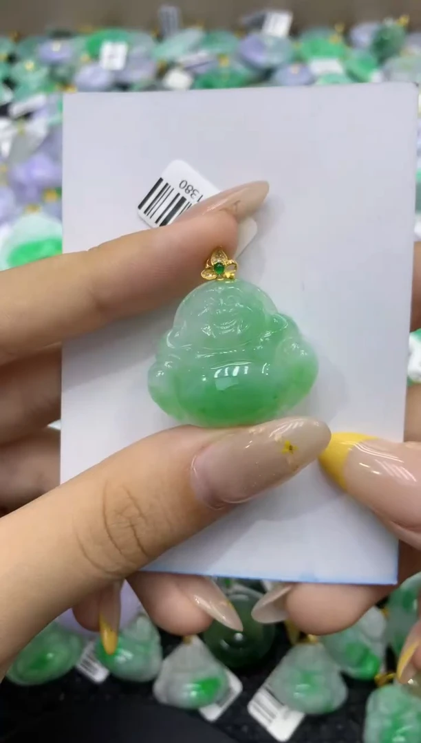 颈饰22K金镶嵌翡翠天然缅甸翡翠A货