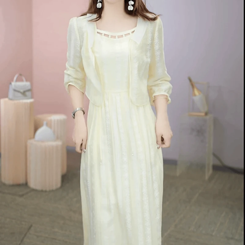 A214【外套+连衣裙】2025早秋新款时尚高端优雅气质减龄休闲套装