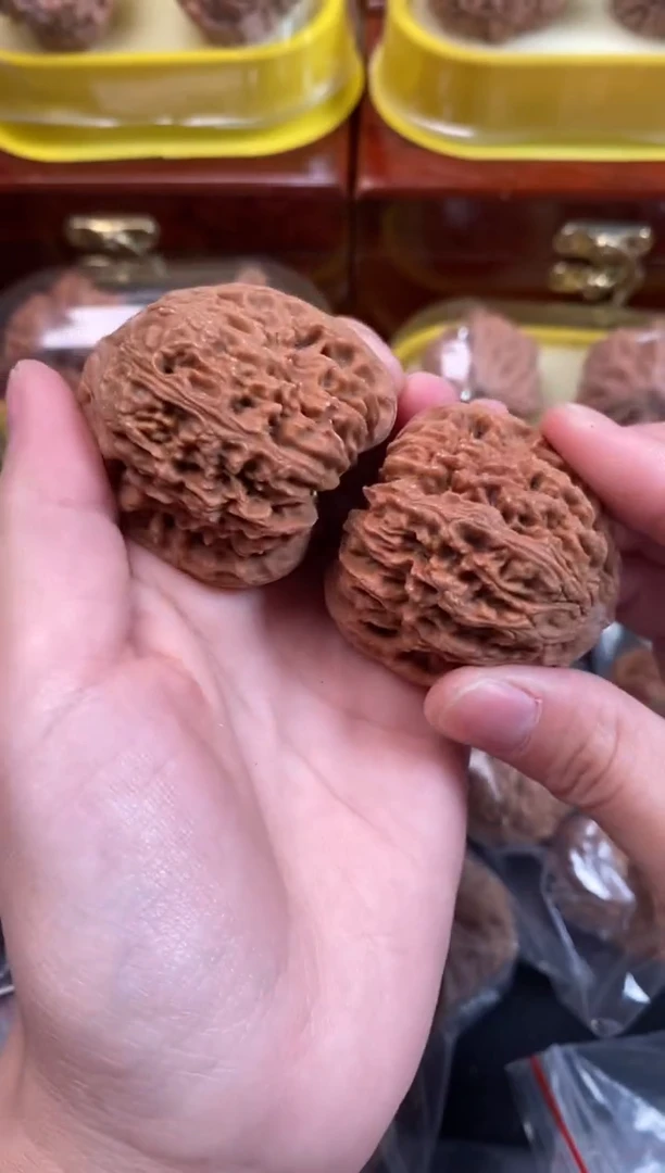 把件文玩核桃南疆石42尺s150