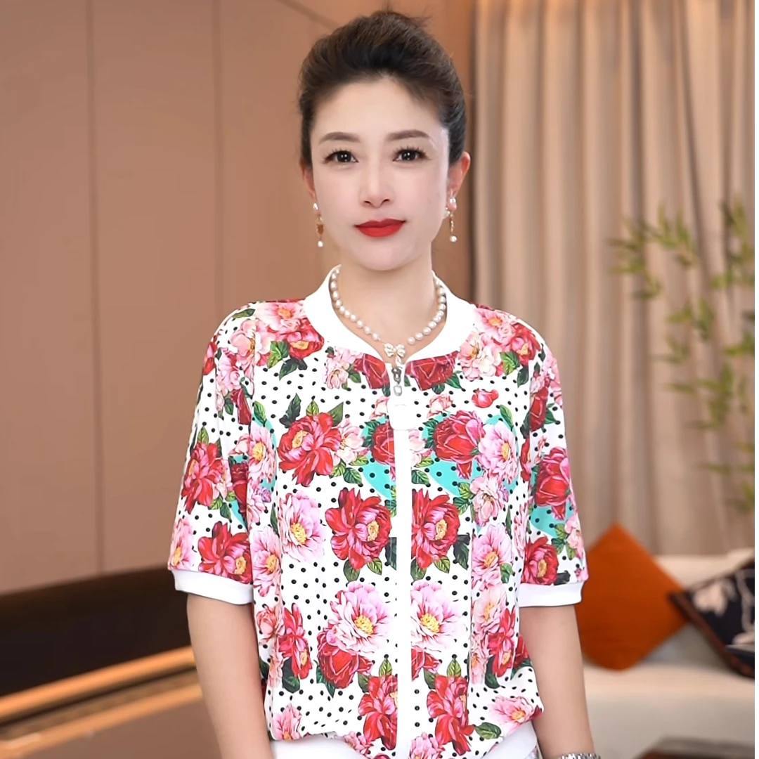 【QJ】新款玫韵波点短袖洋气减龄轻奢休闲女运动夏套装2527057