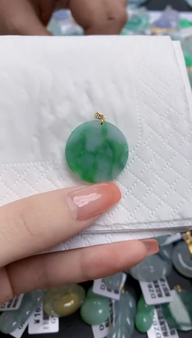 【闪购商品】翡翠颈饰18K金镶嵌天然缅甸翡翠A货