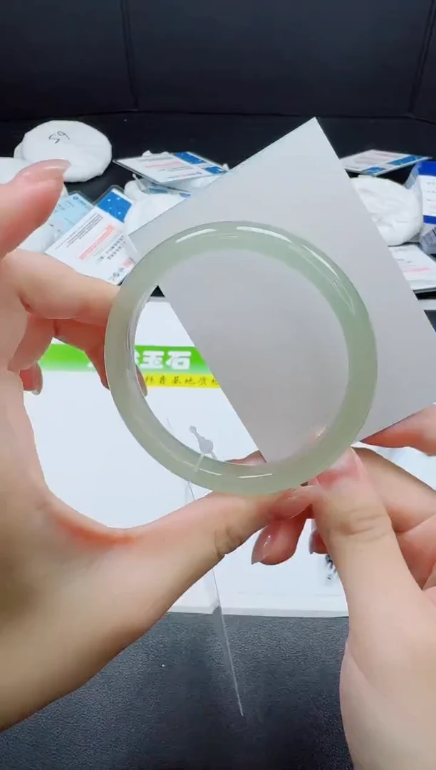 石英质玉手镯未镶嵌0100-5758