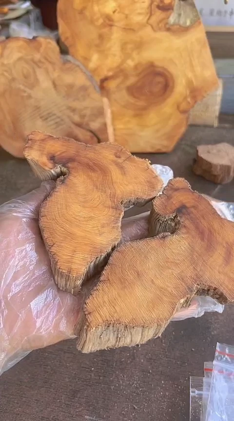 柏木（崖柏）006崖柏2个小香块