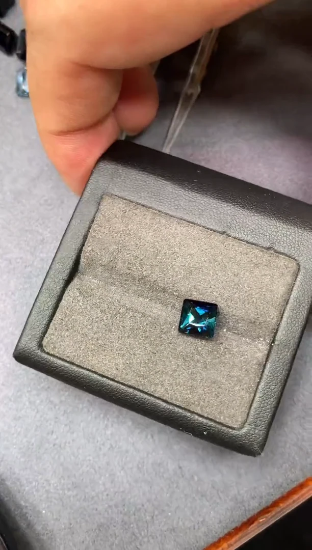 未镶嵌裸石碧玺2.17ct 2