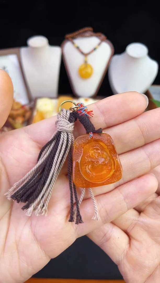 琥珀未镶嵌珠宝奇石柒月