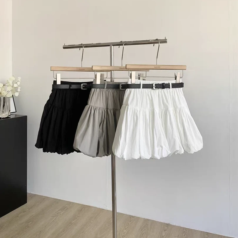 2025春夏新款短裙小众高腰松紧小个子花苞裙显瘦百搭白色半身裙