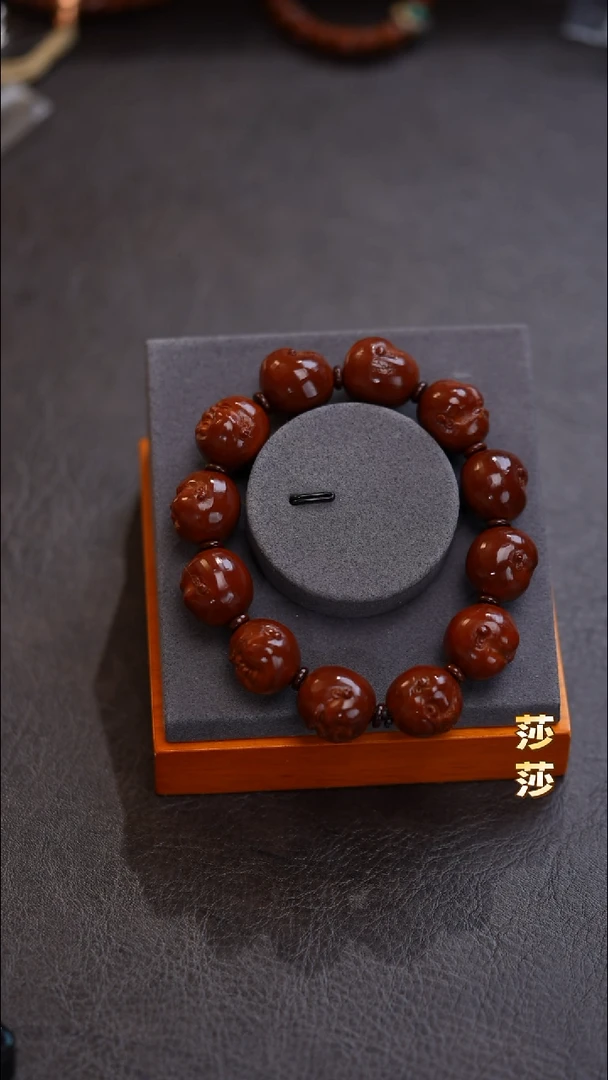 吊坠橄榄核老****）橄榄核