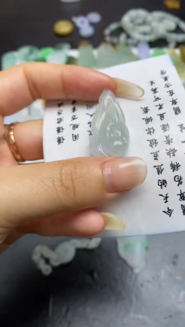 定制翡翠未镶嵌翡翠毛货~