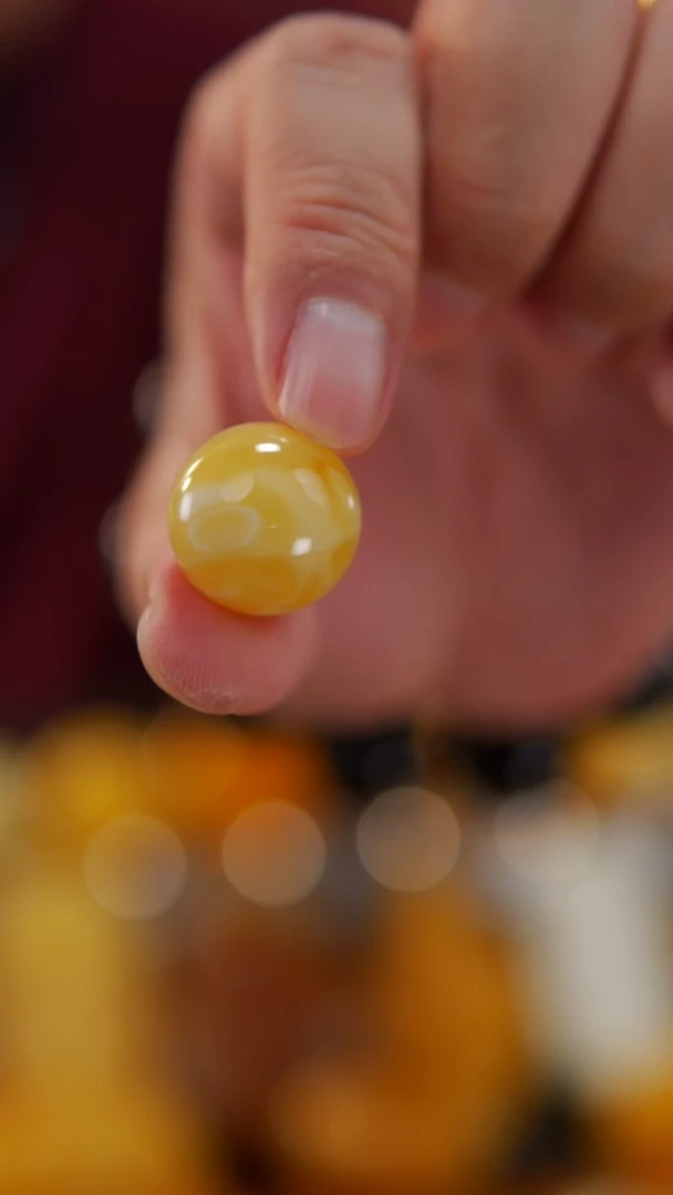 【闪购商品】蜜蜡颈饰未镶嵌4.46俄料圆珠