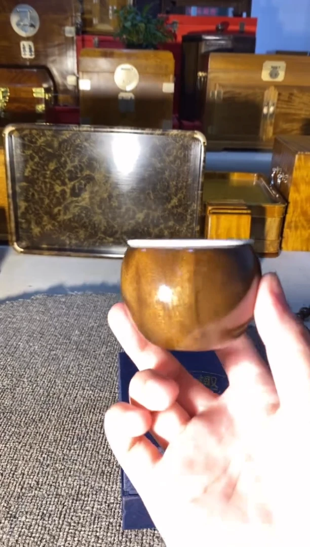 【闪购商品】金丝楠木艺阴沉主人杯