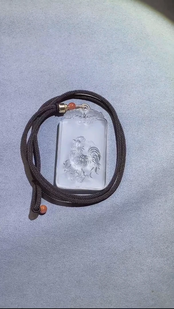 吊坠(赠链)未镶嵌水晶天然净体白水晶生肖牌