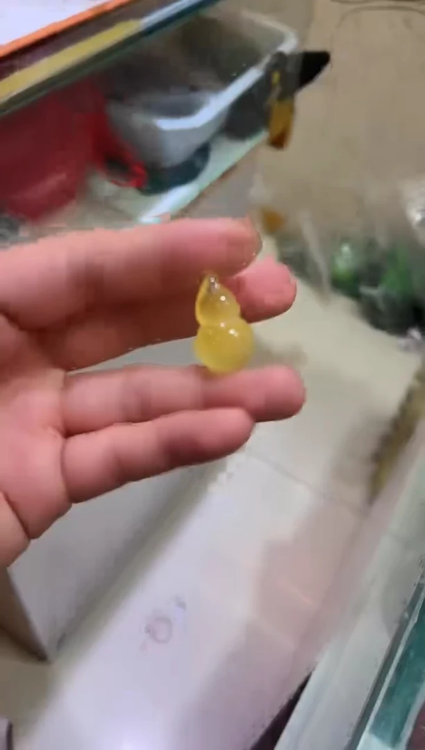蜜蜡颈饰未镶嵌xyj蜜蜡葫芦吊坠多样性发其一2.6
