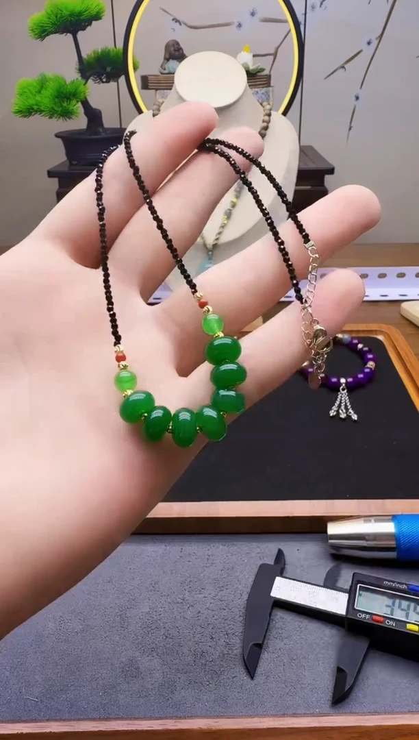 颈饰14K金镶嵌翡翠X34
