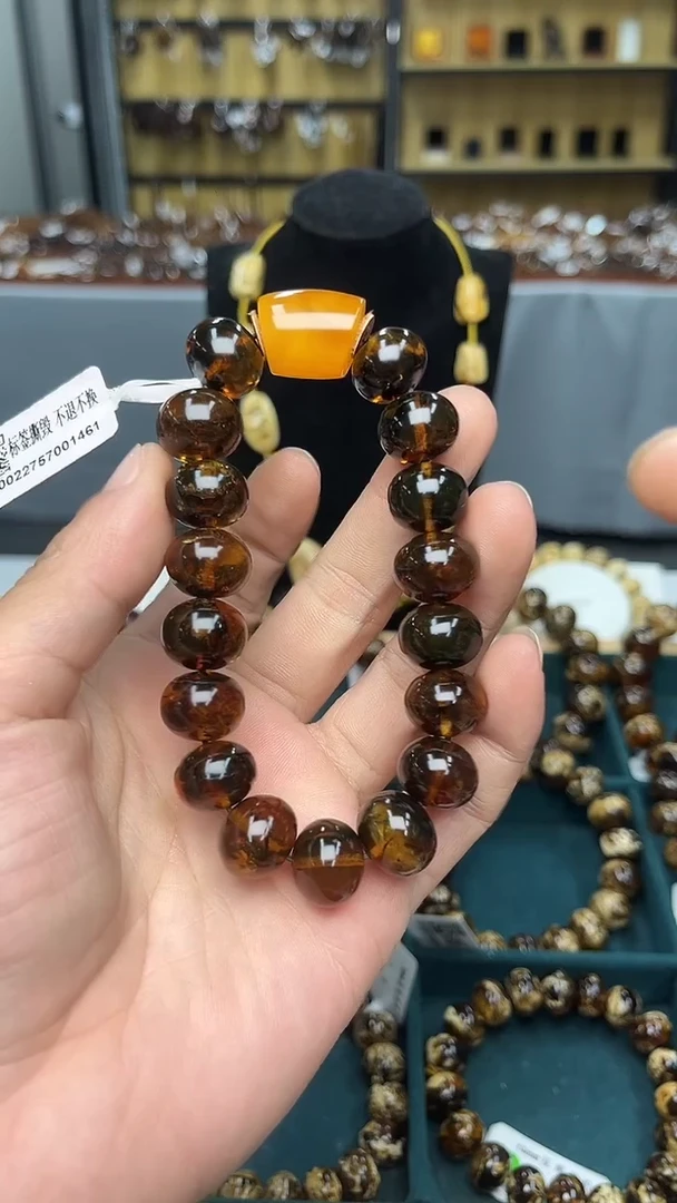 裸石琥珀未镶嵌抚顺琥珀14+金珀多样性发其一