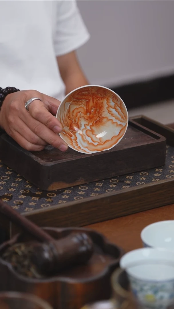 矾红龙纹杯垫杯杯