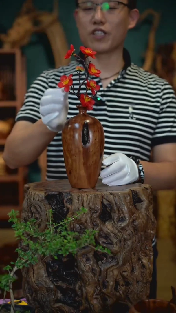 枣木雷击枣木梅瓶