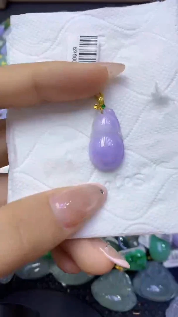 颈饰18K金镶嵌翡翠天然缅甸翡翠A货