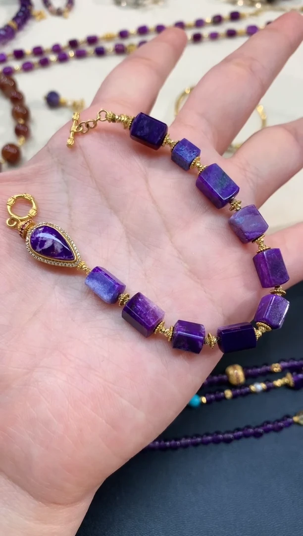 【闪购商品】苏纪石（舒俱来）手链18K金镶嵌A133|8800