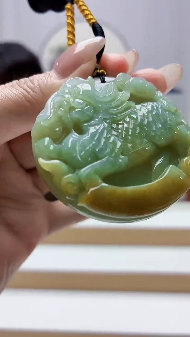 未镶嵌定制翡翠5060MM-毛货挂件41