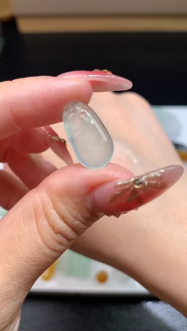 定制翡翠未镶嵌毛货