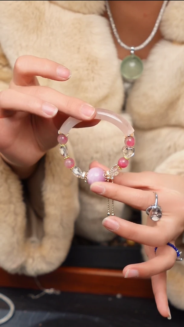 水晶摆件未镶嵌56