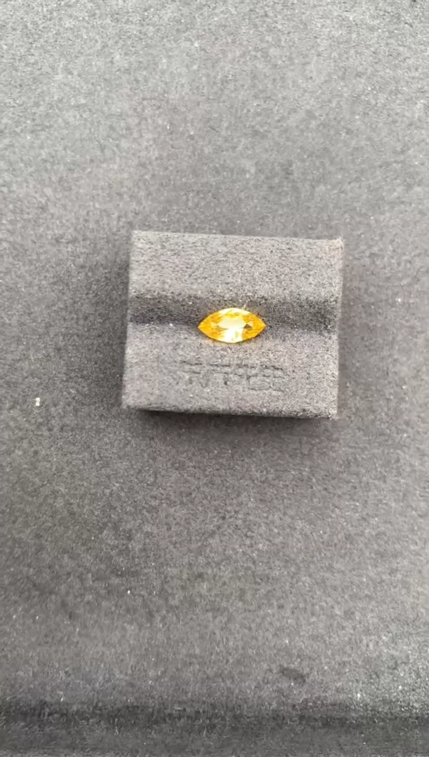 裸石彩色蓝宝石1.1ct黄蓝宝 GE 定制