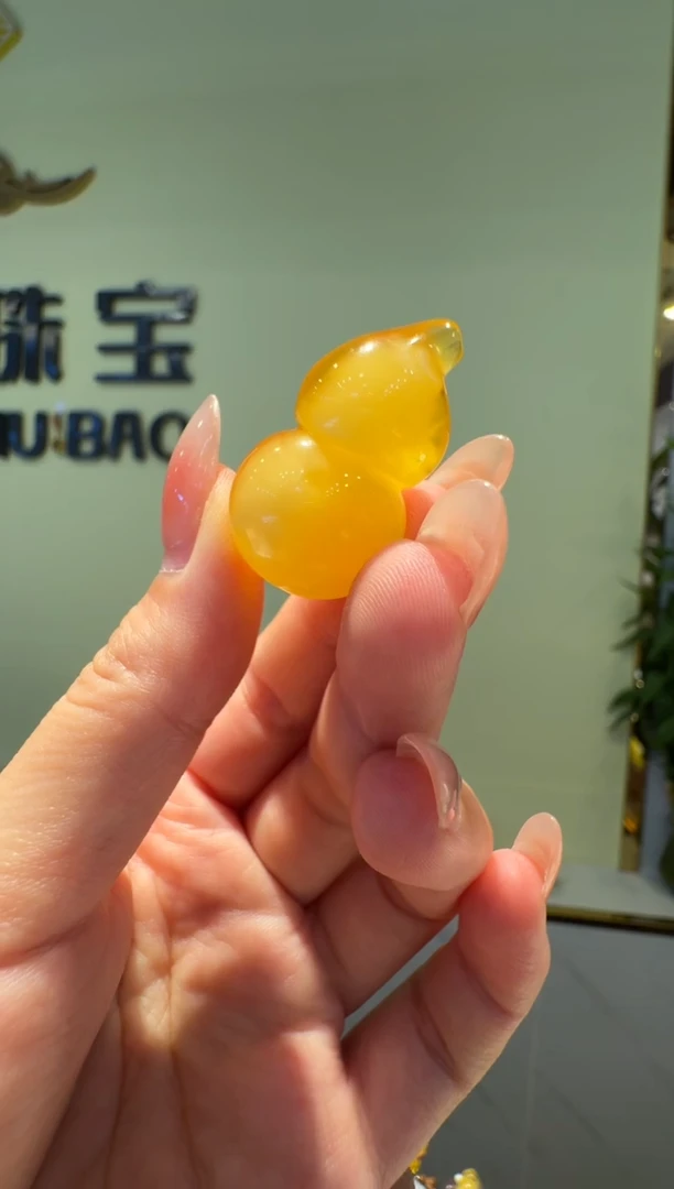 未镶嵌琥珀珠宝奇石清****Y葫芦
