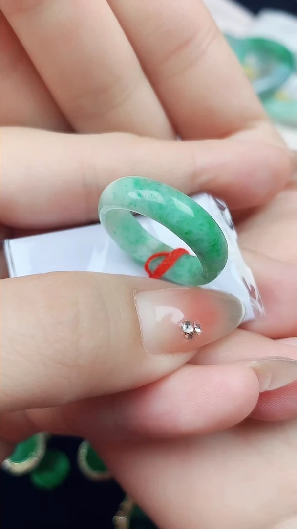 【闪购商品】翡翠戒指未镶嵌戒指