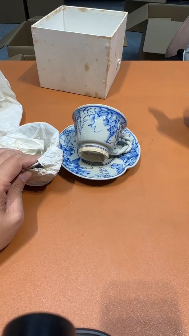 琉璃手工艺品无****儿阿达西日瓷