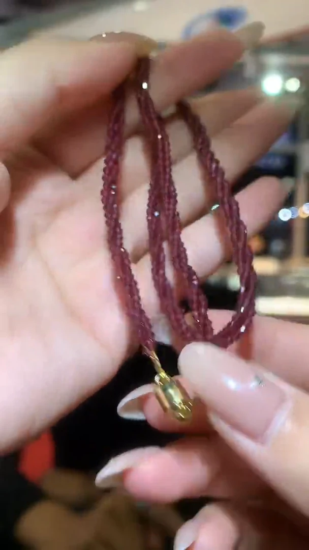 颈饰未镶嵌石榴石【宝石世家严选】